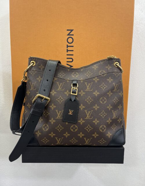 Loui Vuitton Odeon NM MM