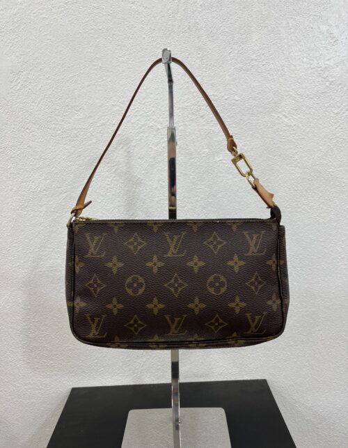 Louis Vuitton Pochette Accessoires