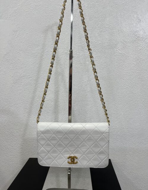 Chanel One Flap Bianca